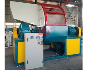 薄膜撕碎機生產(chǎn)中的安全防護出了問題怎么辦？